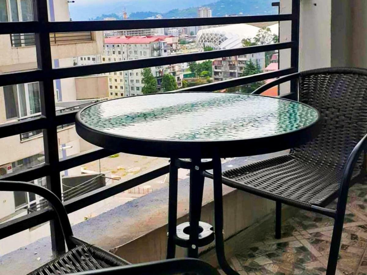 Real Palace Apartment Batumi Exterior foto